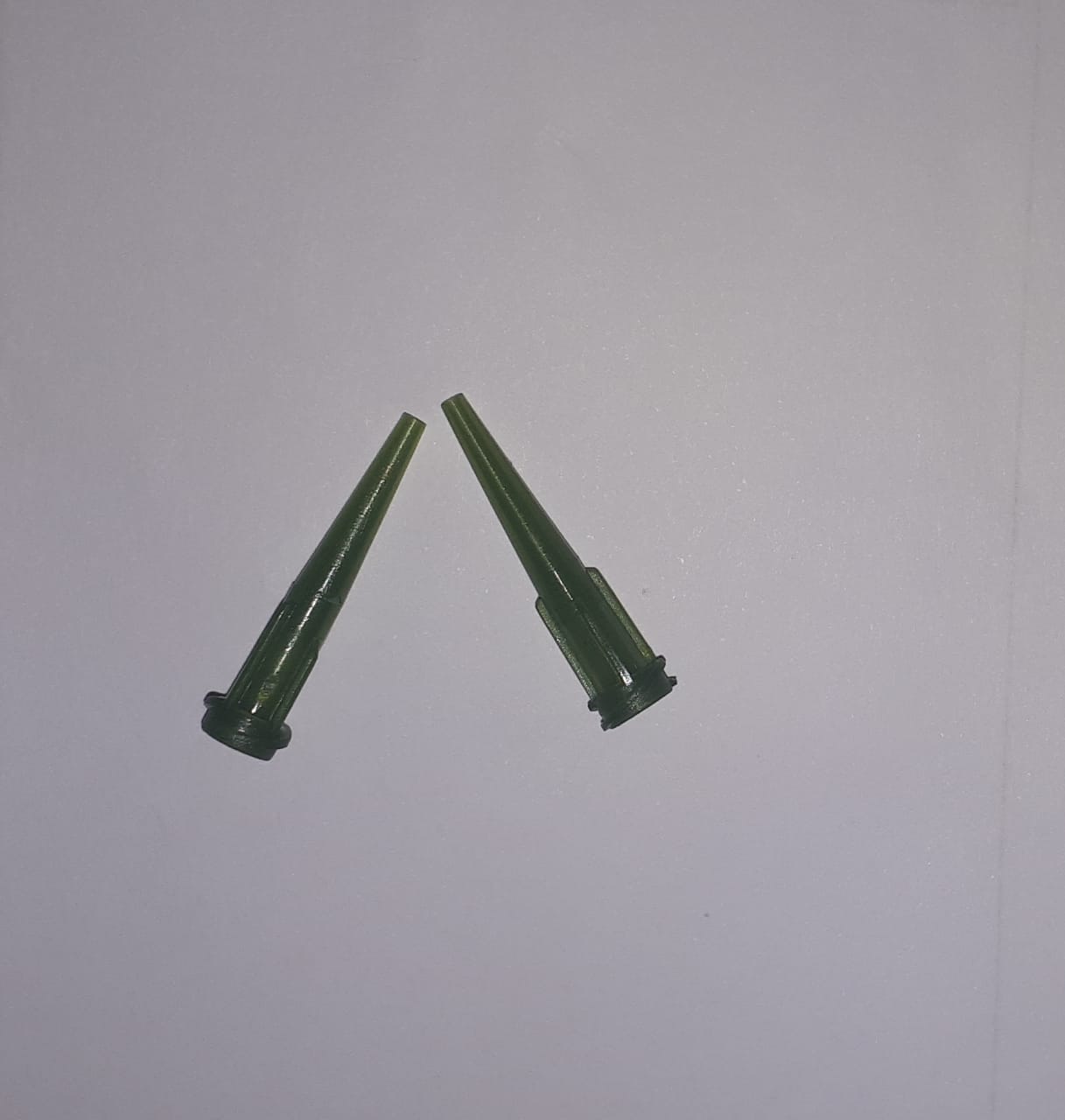 AIGUILLE polypropylene 14G OLIVE