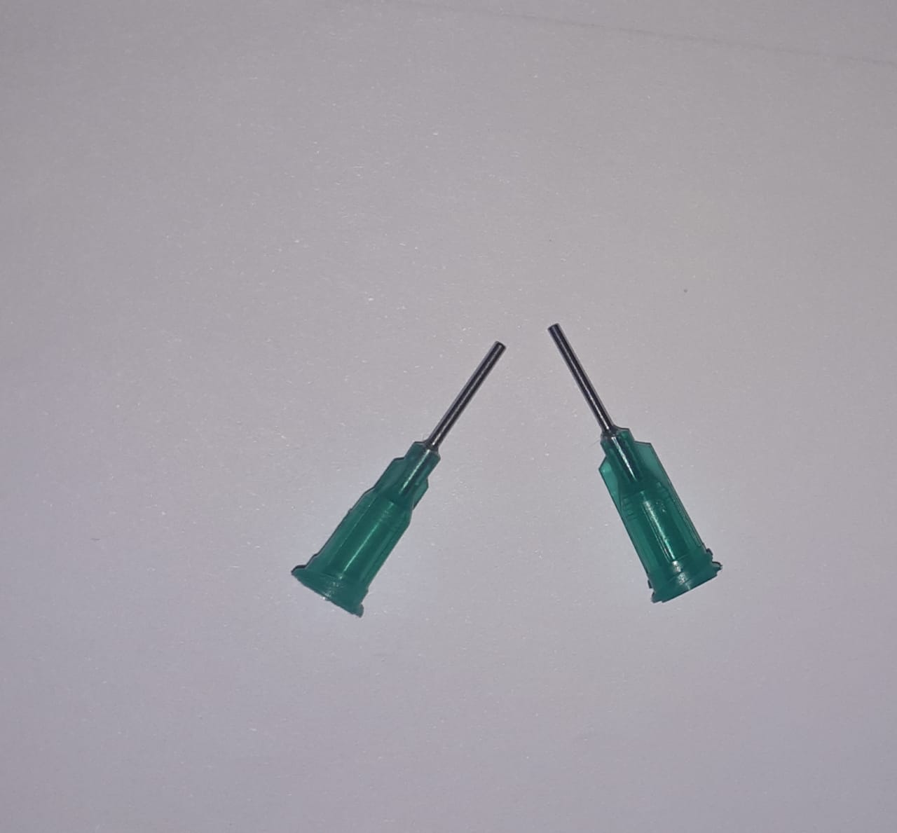 AIGUILLE METALLIQUE VERTE E18