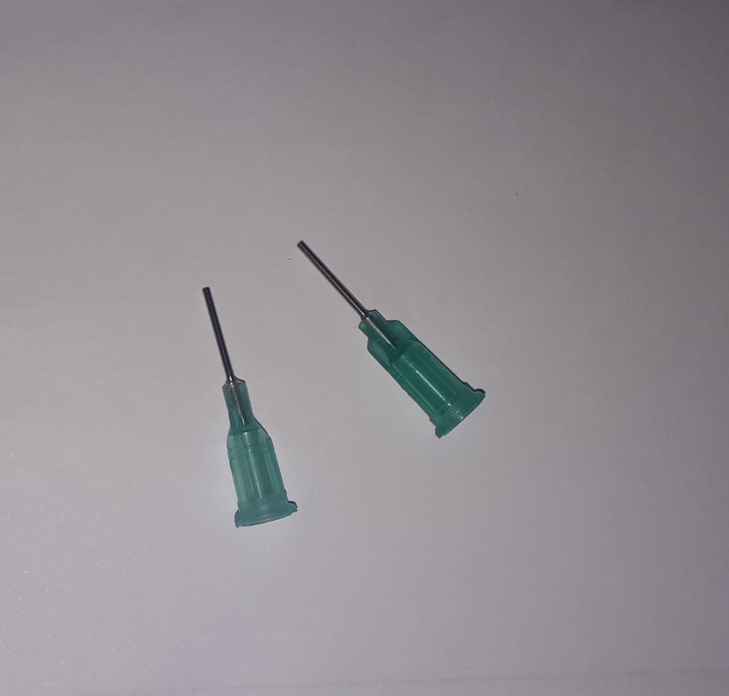 aiguille metallique verte E19